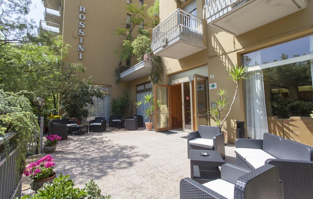 Hotel Rossini Tabiano Terme Exteriör bild